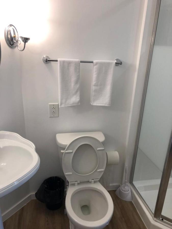 Jason House - Immaculate Suites In A Quiet Seaside Neighbourhood Near Uvic Victoria Ngoại thất bức ảnh